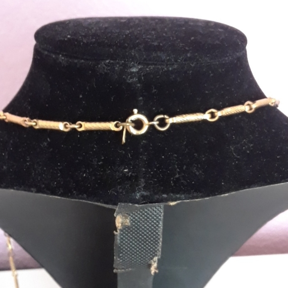 36" gold and clear bead necklace - Picture 3 of 3